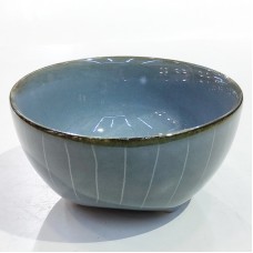 #AA6702; Ceramic 4.5" bowl - QX..