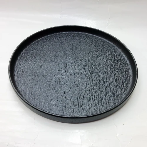 #BS5064-BK; Ceramic flat round plate 27cm