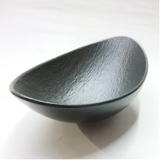 #BS5293-BK; Ceramic moon shape bowl 25.5..