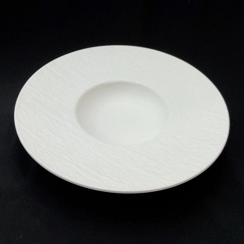 #BS8898-WT; Ceramic soup plate 25.5cm - WT 