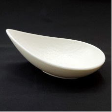 #BS9055-WT; Ceramic oval bowl 13cm - WT..