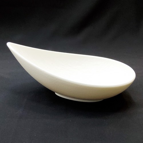 #BS9062-WT; Ceramic oval bowl 15.5cm - WT