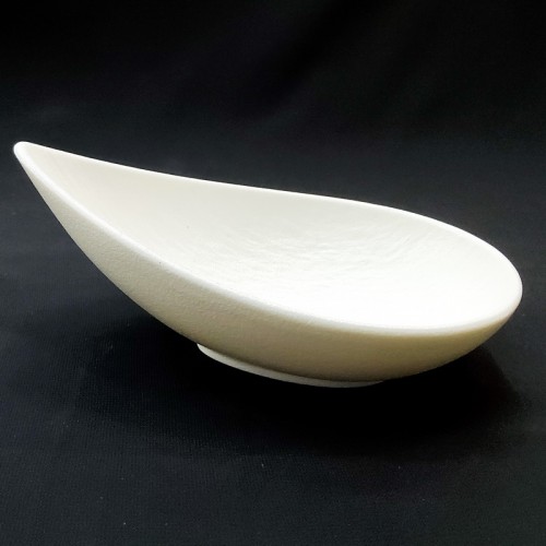 #BS9079-WT; Ceramic oval bowl 17cm - WT