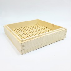 #BT2390; Wooden steamer tray squ. 30x30c..