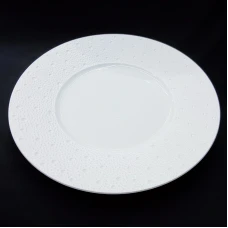 #BU6368; Ceramic 11" rd. Plate #YP/..