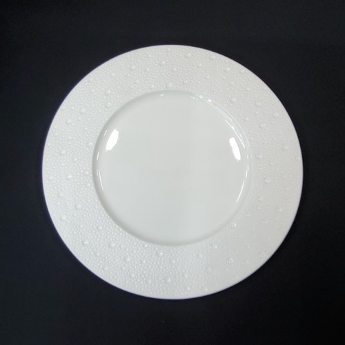 #BU6382; Ceramic 9" rd. plate #YP/WT