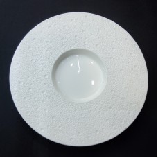 #BU6429; Ceramic 12.5" rd. plate #Y..