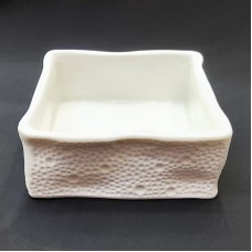 #BU6467; Ceramic 4" rect. bowl #YP/..