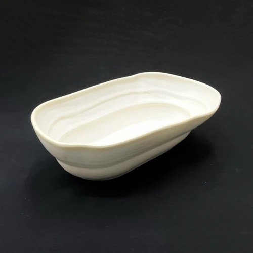 #CP5599; Ceramic oval bowl 8.25"  