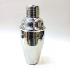 #JCS001-700-SS; S/S cocktail shaker 700m..