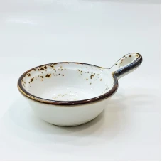 #KK1042-WT; Ceramic sauce dish w/handle..