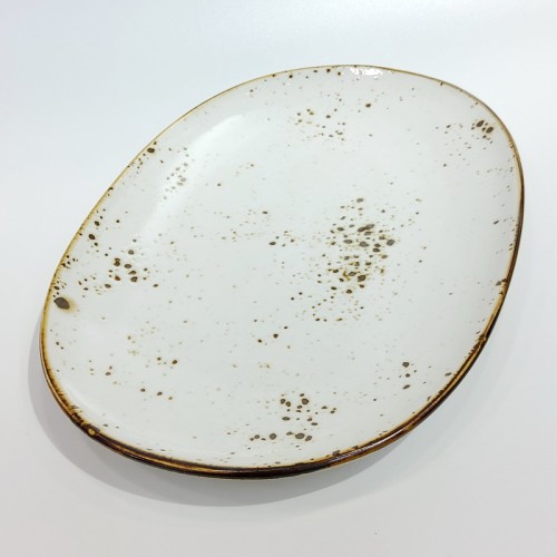 #KK1265-WT;  Ceramic oval plate 29x20cm