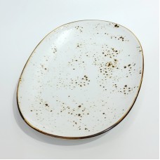 #KK1272-WT;  Ceramic oval pate 23x16.5cm..