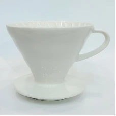 #LD101-WT; Ceramic coffee dripper..