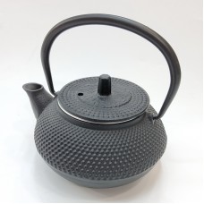 #SQ3482; Cast iron tea pot 0.9L..