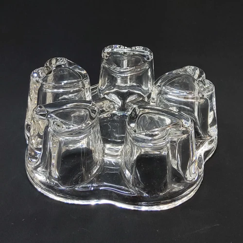 #WM2521; Glass tea warmer heart shape