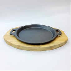 #YY2011; Cast iron pan 23cm round + wood..