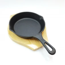 #YY2150-16W; Cast iron pan round 16cm + ..