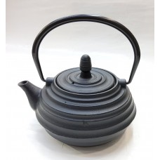 #SQ5934; Cast iron tea pot 700ml..