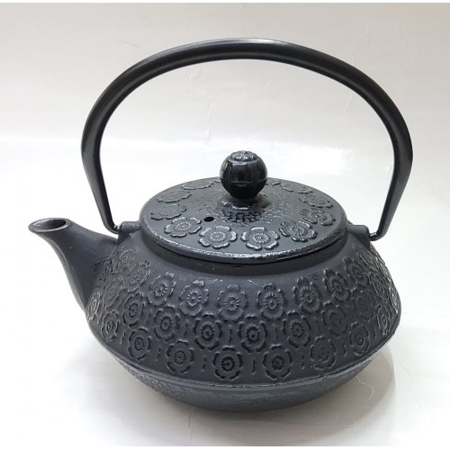 #SQ8968; Cast Iron Tea Pot 0.6L